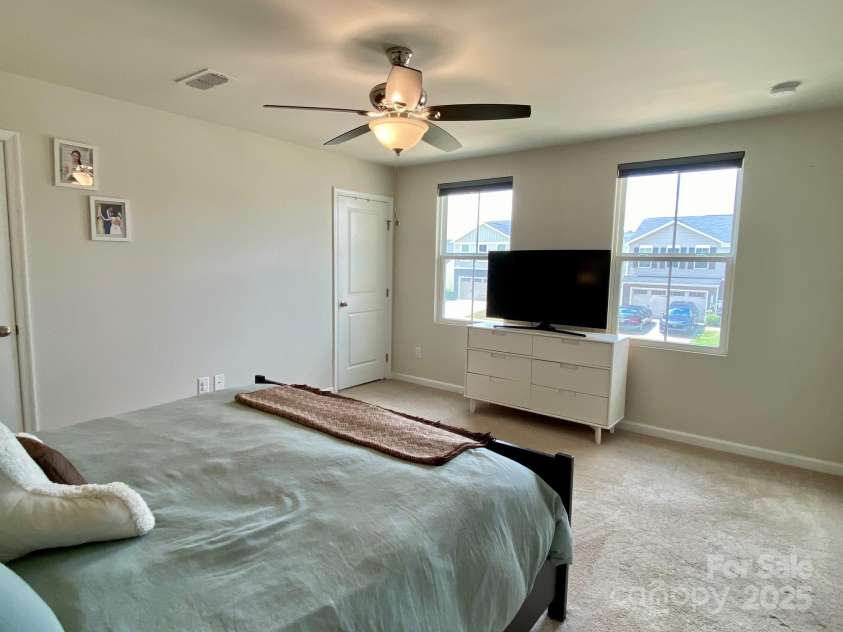 3113 Bouquet Street, Charlotte, NC 28215.  MLS# CAR4261587, YatesRealty ID 16926. Primary Bedroom