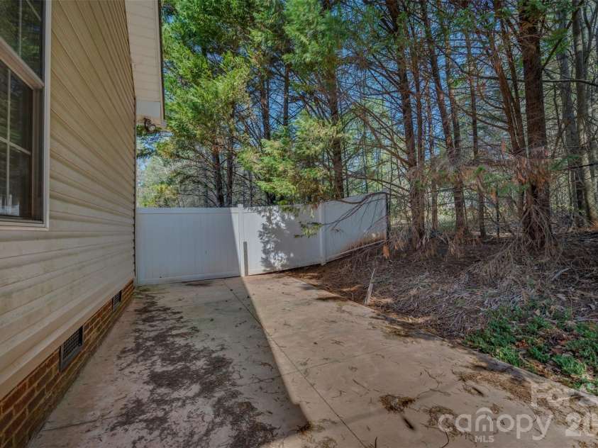 150 Marys Lane, Rutherfordton, NC 28139.  MLS# CAR4364768, YatesRealty ID 16928. 