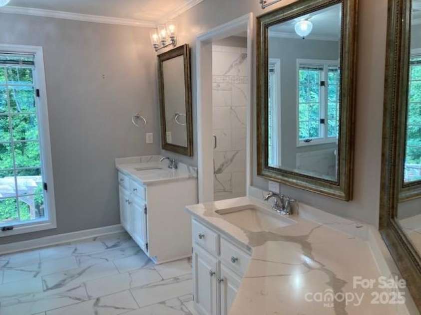 2222 Raven Drive, Rock Hill, SC 29732.  MLS# CAR4261583, YatesRealty ID 16928. 