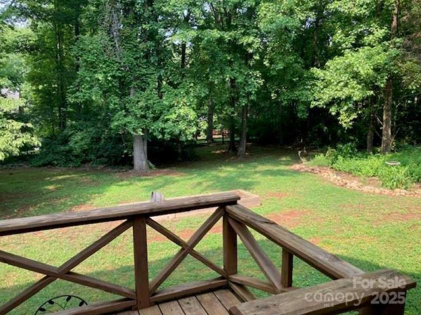 2222 Raven Drive, Rock Hill, SC 29732.  MLS# CAR4261583, YatesRealty ID 16928. 