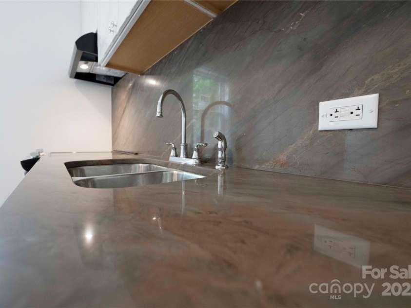 506 Styers Street, Cherryville, NC 28021.  MLS# CAR4265277, YatesRealty ID 16929. 