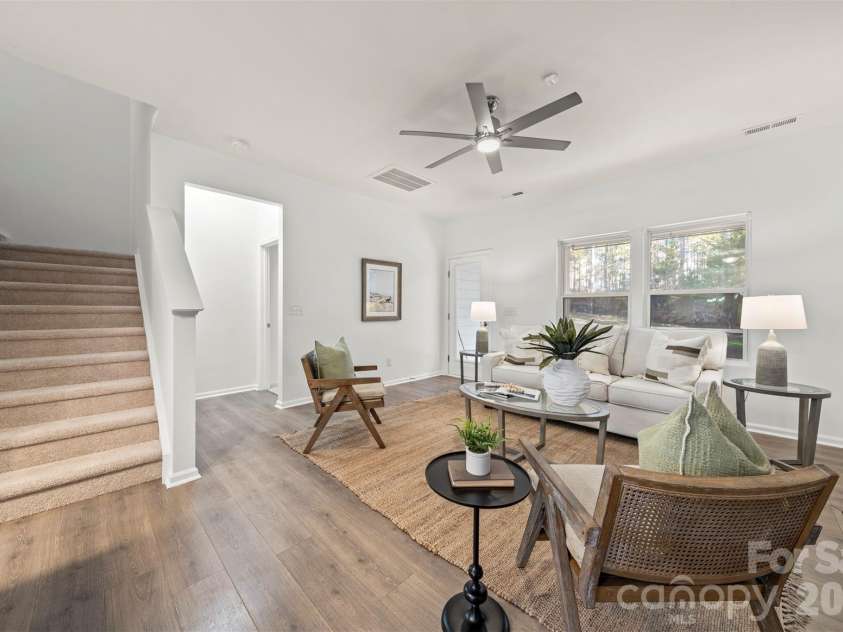 9409 Tradewinds Court, Lancaster, SC 29720.  MLS# CAR4333162, YatesRealty ID 16929. Living Room