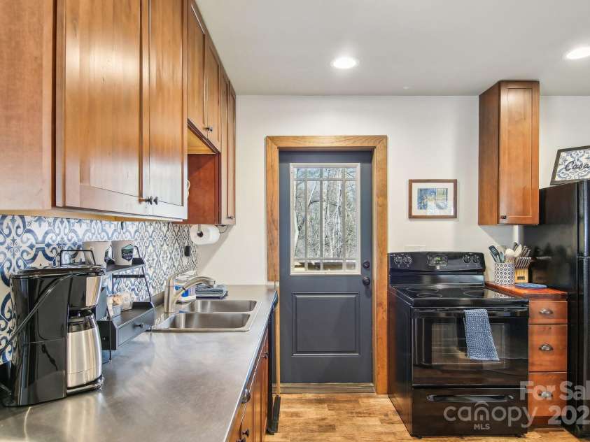 363 Luther Burbank Drive, Lake Lure, NC 28746.  MLS# CAR4220692, YatesRealty ID 1693. 