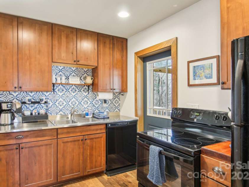 363 Luther Burbank Drive, Lake Lure, NC 28746.  MLS# CAR4220692, YatesRealty ID 1693. 