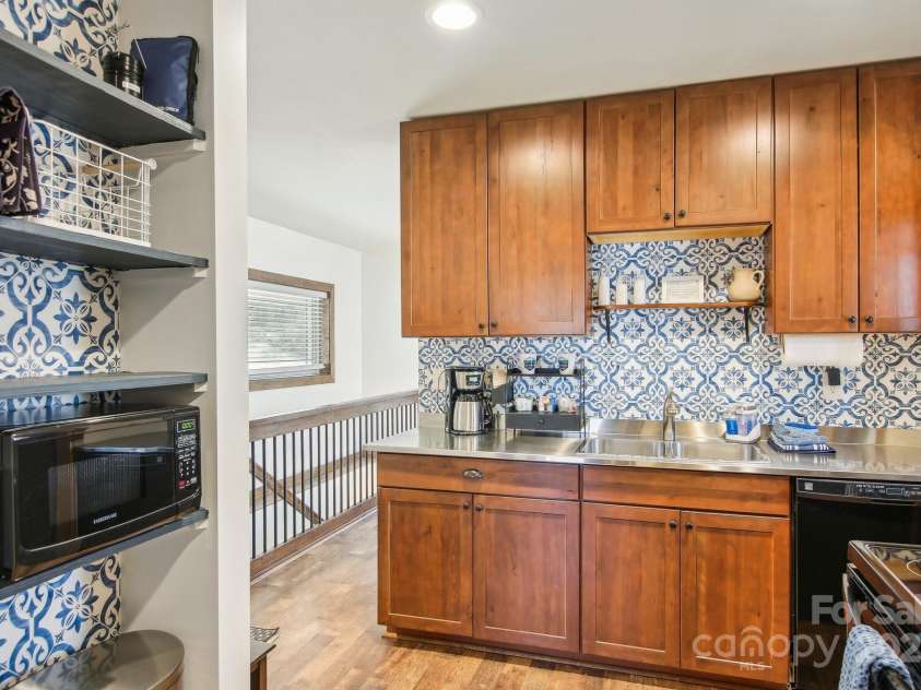 363 Luther Burbank Drive, Lake Lure, NC 28746.  MLS# CAR4220692, YatesRealty ID 1693. 