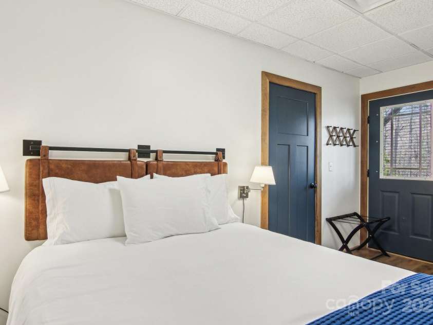 363 Luther Burbank Drive, Lake Lure, NC 28746.  MLS# CAR4220692, YatesRealty ID 1693. 