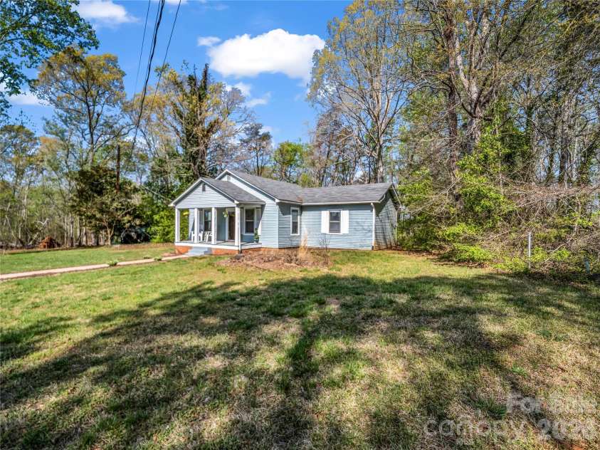 198 Grayson Bostic Road, Forest City, NC 28043.  MLS# CAR4360050, YatesRealty ID 16930. 