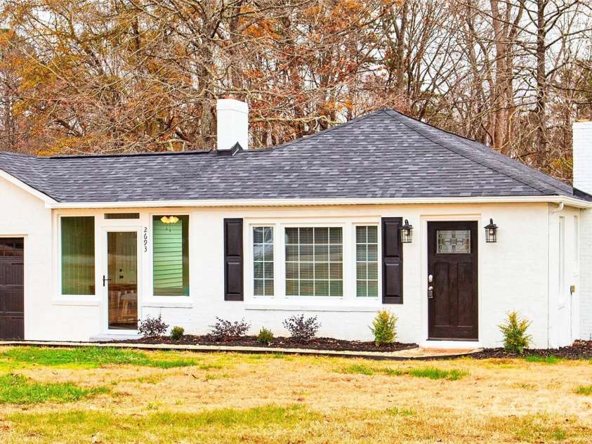 2693 Salem Church Road, Lincolnton, NC 28092.  MLS# CAR4246753, YatesRealty ID 16931. Full brick renovated ranch home on over 2 acres
