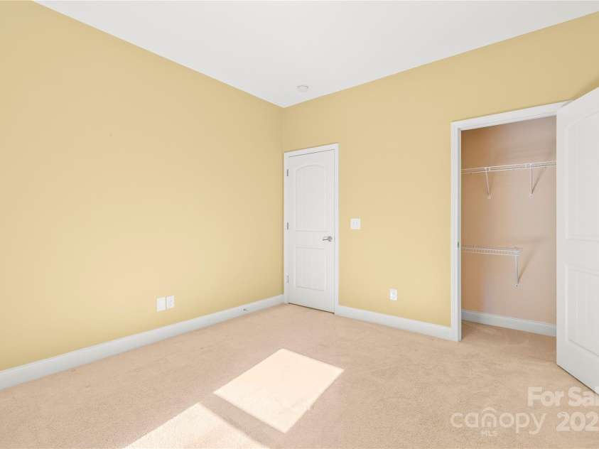 7208 Ogden Place, Denver, NC 28037.  MLS# CAR4318593, YatesRealty ID 16931. 