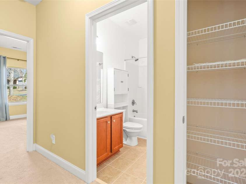 7208 Ogden Place, Denver, NC 28037.  MLS# CAR4318593, YatesRealty ID 16931. 