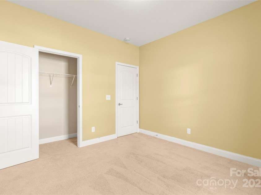 7208 Ogden Place, Denver, NC 28037.  MLS# CAR4318593, YatesRealty ID 16931. 