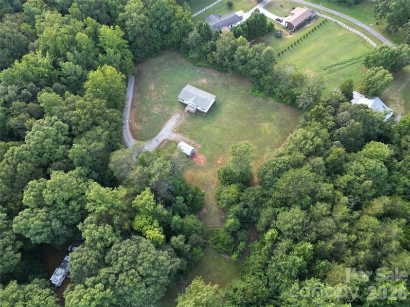 953 Bollinger Pond Drive, Clover, SC 29710.  MLS# CAR4285498, YatesRealty ID 16932. 