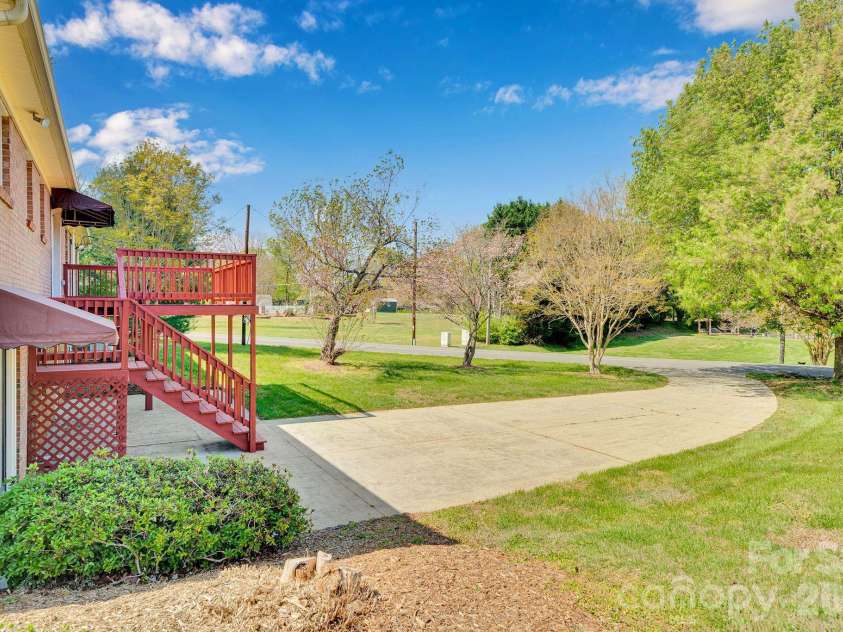 1411 Maiden Road, Maiden, NC 28650.  MLS# CAR4365271, YatesRealty ID 16933. Private Back Driveway