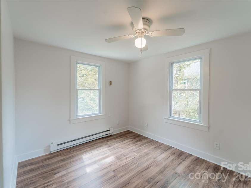 13 Park Lane Avenue, Asheville, NC 28806.  MLS# CAR4262670, YatesRealty ID 16934. Back Left Bedroom Photo 1