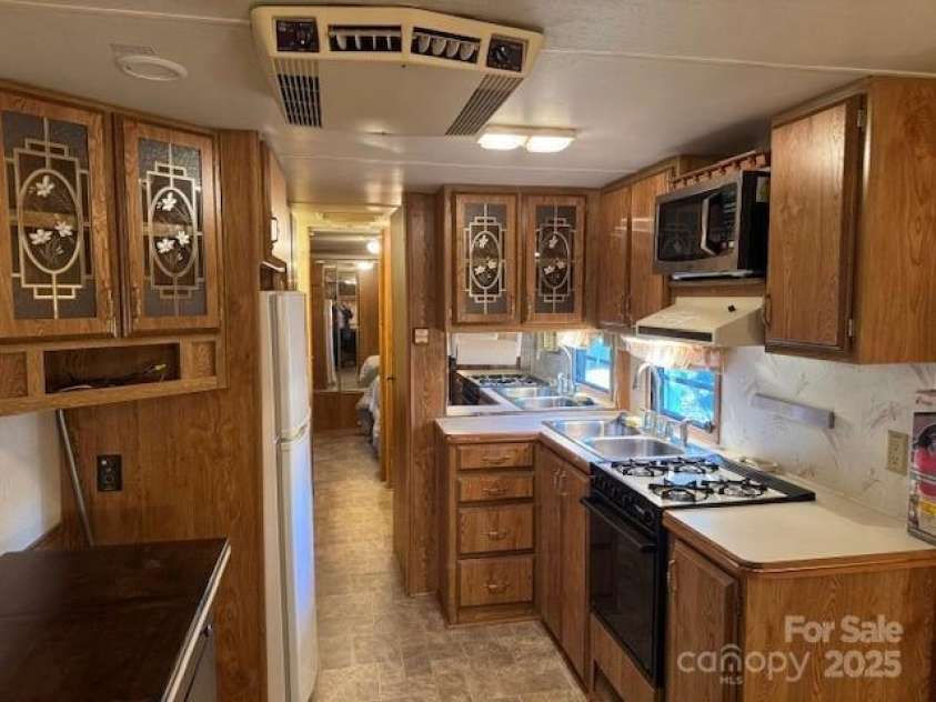 314 Lake Tillery Trail, Mount Gilead, NC 27306.  MLS# CAR4316223, YatesRealty ID 16935. 