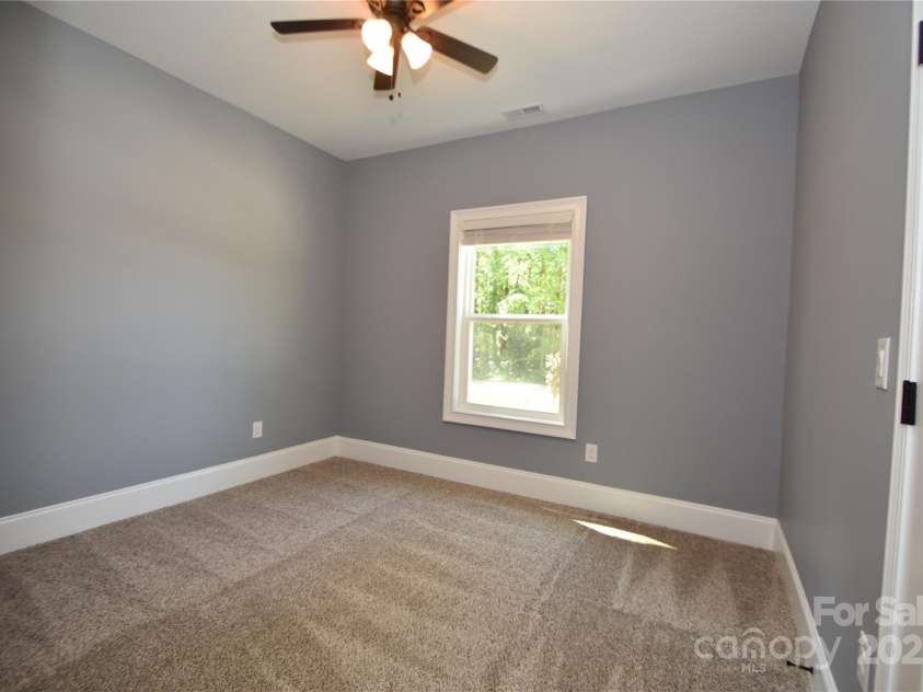 6519 Pargo Road, Charlotte, NC 28216.  MLS# CAR4246671, YatesRealty ID 16937. Main Level Room, which could be a Home Office.