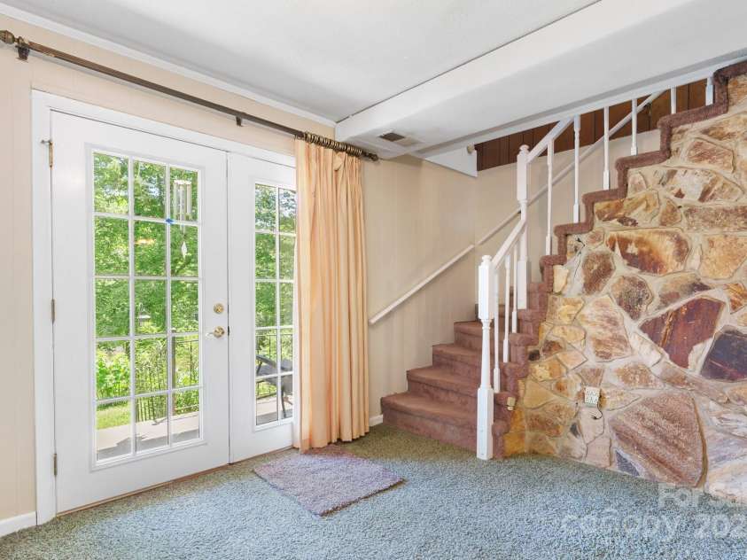 6256 Monford Drive, Conover, NC 28613.  MLS# CAR4261002, YatesRealty ID 16939. Downstairs