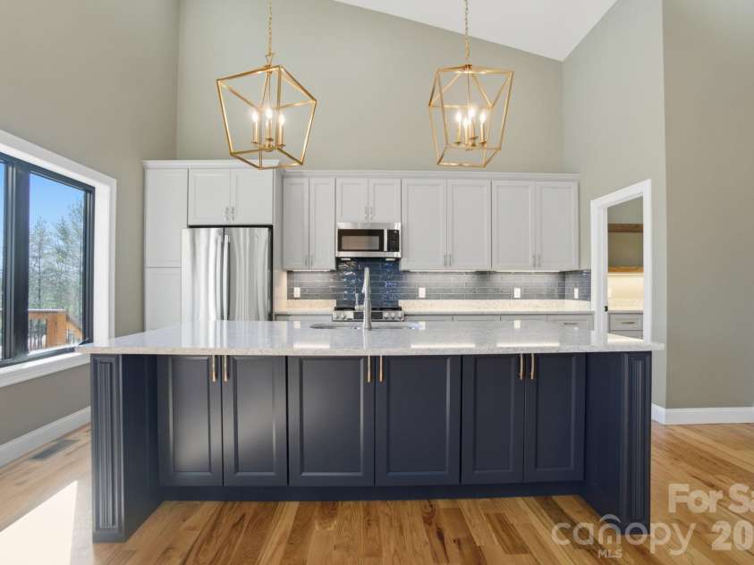 1597 Compass Court, Granite Falls, NC 28630.  MLS# CAR4331950, YatesRealty ID 16943. Beautiful Modern Kitchen