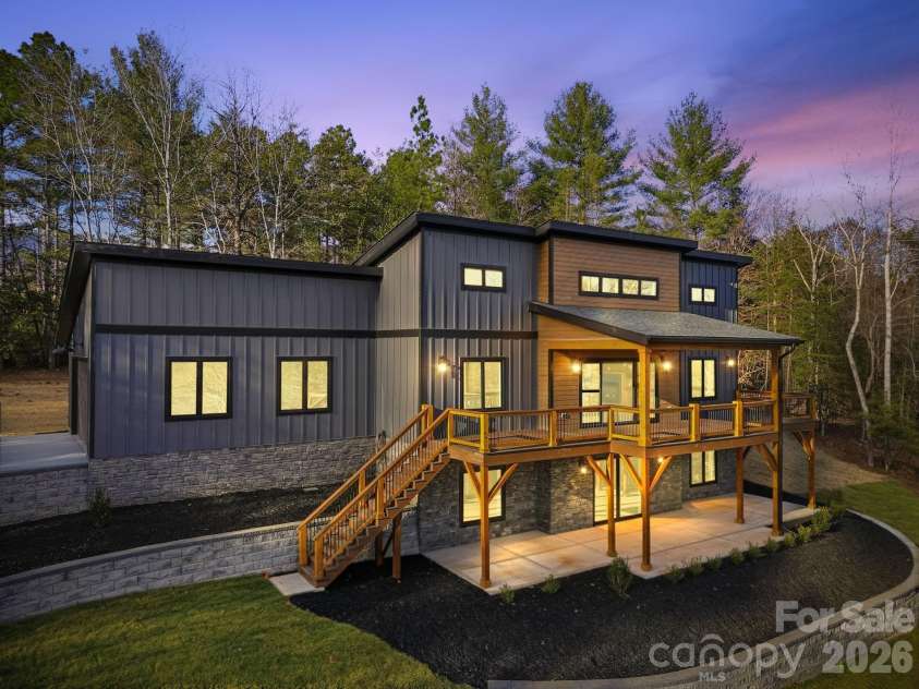 1597 Compass Court, Granite Falls, NC 28630.  MLS# CAR4331950, YatesRealty ID 16943. On a Quiet cul-de-sac