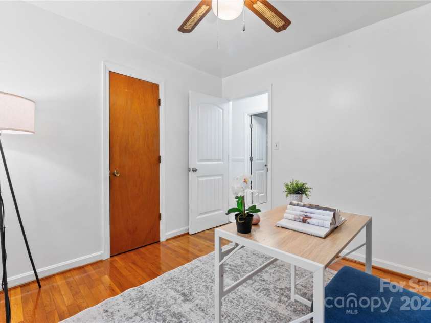 2401 Woodleaf Drive, Gastonia, NC 28052.  MLS# CAR4257882, YatesRealty ID 16943. Bedroom/Office space