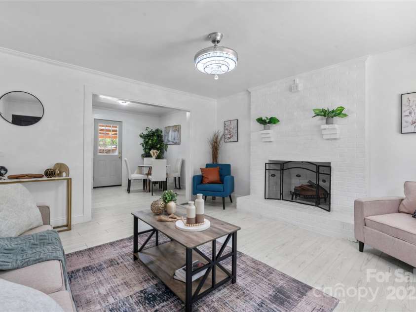 2401 Woodleaf Drive, Gastonia, NC 28052.  MLS# CAR4257882, YatesRealty ID 16943. Living Area