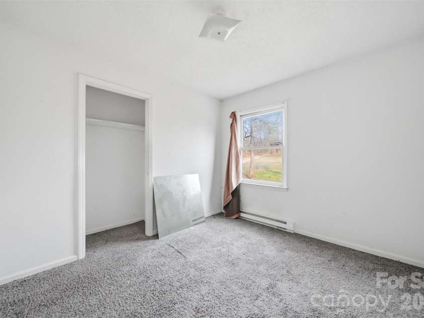 2374 Gingercake Court, Lenoir, NC 28645.  MLS# CAR4365193, YatesRealty ID 16944. 