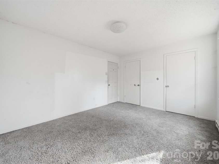 2374 Gingercake Court, Lenoir, NC 28645.  MLS# CAR4365193, YatesRealty ID 16944. 
