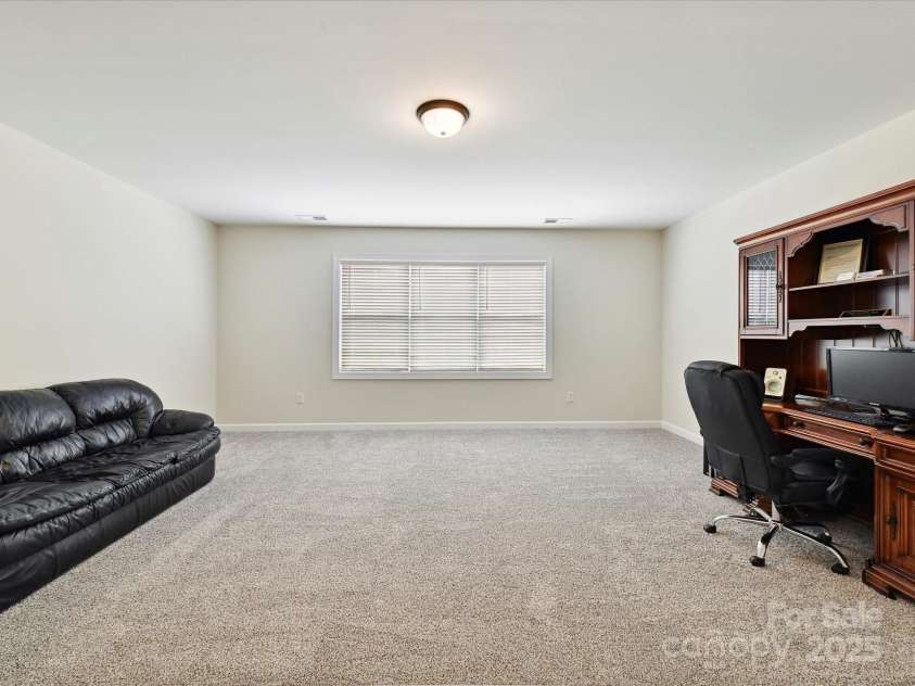 873 Penny Royal Avenue, Fort Mill, SC 29715.  MLS# CAR4234425, YatesRealty ID 16944. Bonus Room