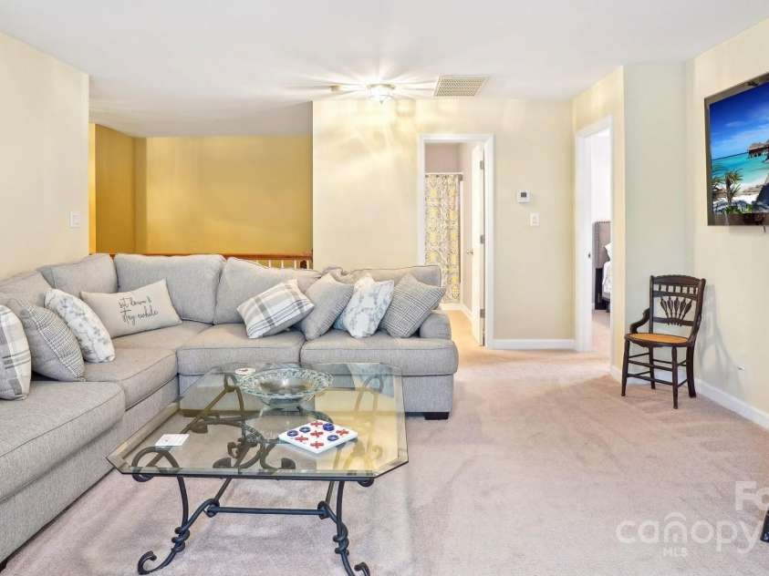 105 Prairie Rose Court, Waxhaw, NC 28173.  MLS# CAR4264046, YatesRealty ID 16945. Bonus Room