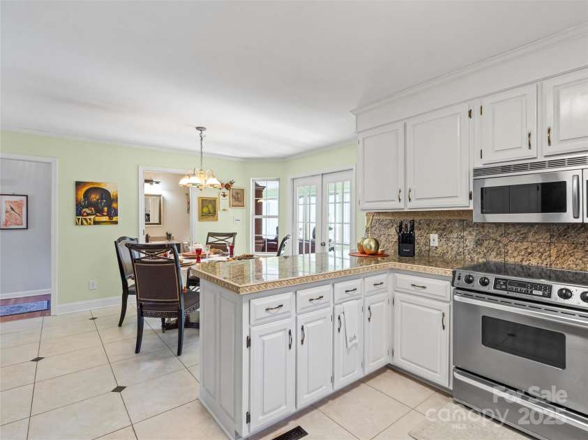 1002 4th Street, Conover, NC 28613.  MLS# CAR4321070, YatesRealty ID 16946. 