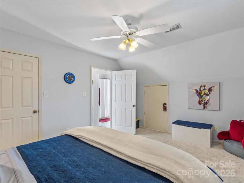 1002 4th Street, Conover, NC 28613.  MLS# CAR4321070, YatesRealty ID 16946. 