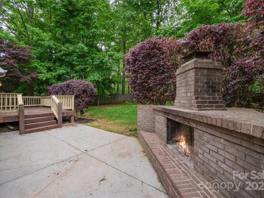 1033 Marguerite Drive, Lowell, NC 28098.  MLS# CAR4250260, YatesRealty ID 16947. 