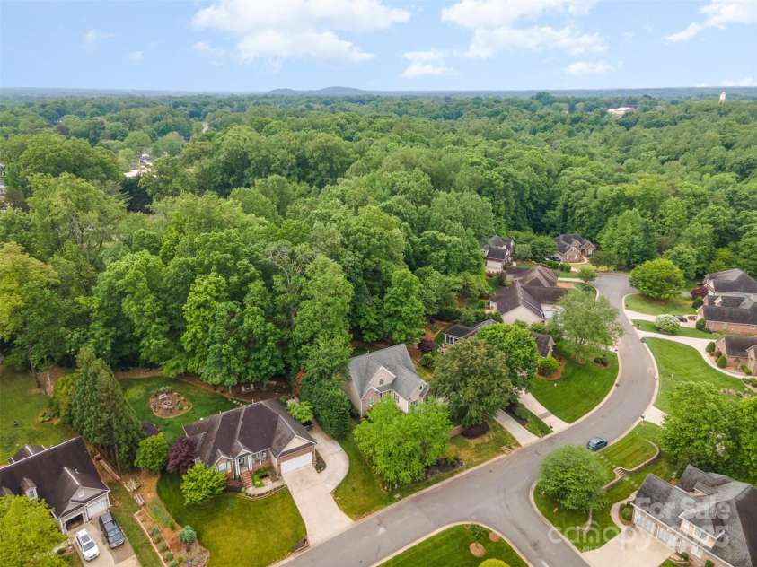 1033 Marguerite Drive, Lowell, NC 28098.  MLS# CAR4250260, YatesRealty ID 16947. 