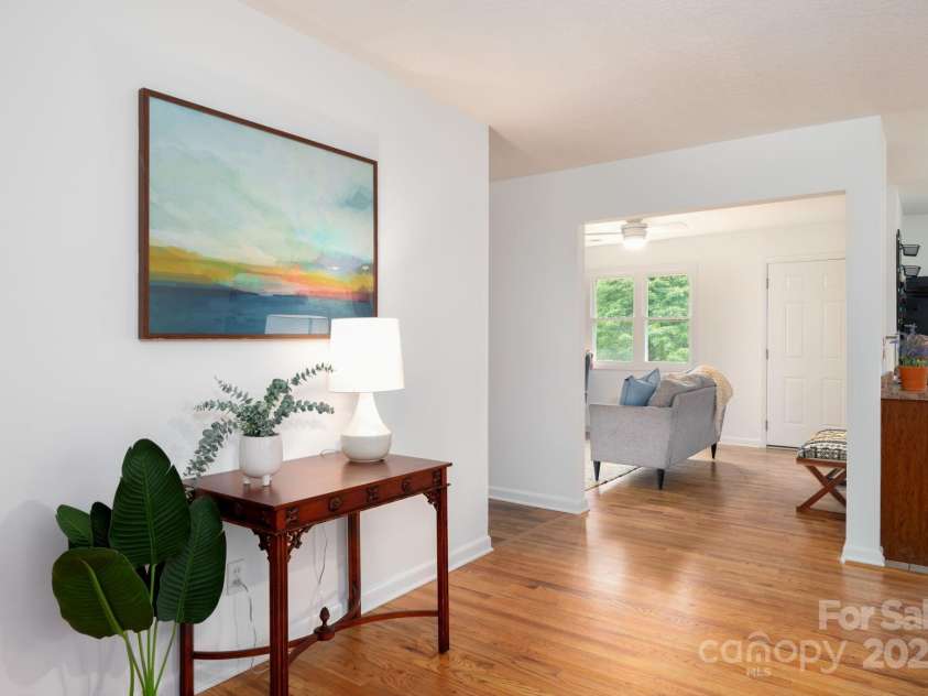 205 Cowan Cove Road, Asheville, NC 28806.  MLS# CAR4265297, YatesRealty ID 16948. Entry area into open floor plan
