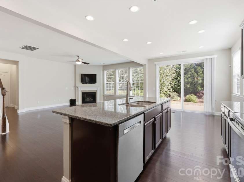 962 Treasure Court, Fort Mill, SC 29708.  MLS# CAR4358707, YatesRealty ID 16948. 