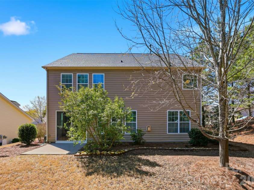 962 Treasure Court, Fort Mill, SC 29708.  MLS# CAR4358707, YatesRealty ID 16948. 