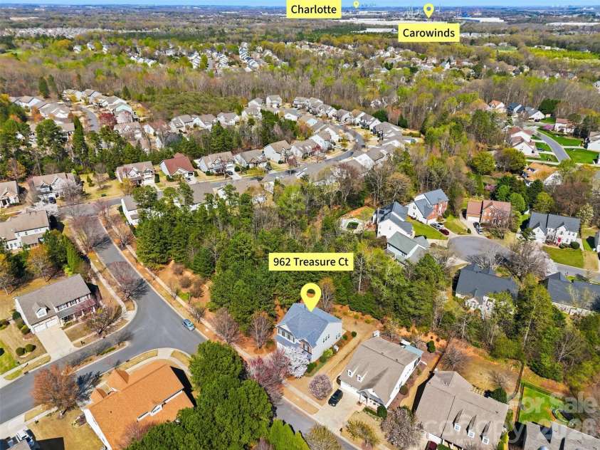 962 Treasure Court, Fort Mill, SC 29708.  MLS# CAR4358707, YatesRealty ID 16948. 