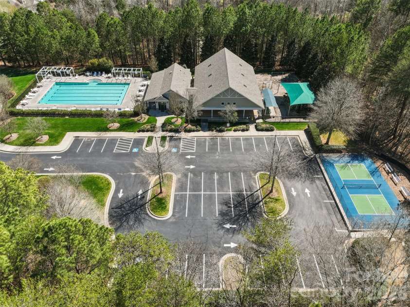 962 Treasure Court, Fort Mill, SC 29708.  MLS# CAR4358707, YatesRealty ID 16948. Community center