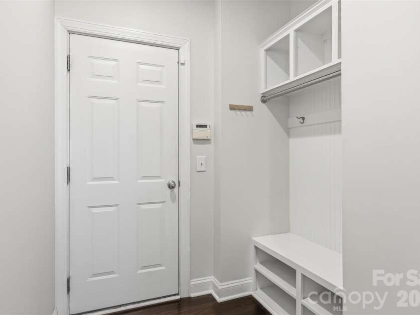 962 Treasure Court, Fort Mill, SC 29708.  MLS# CAR4358707, YatesRealty ID 16948. Drop zone