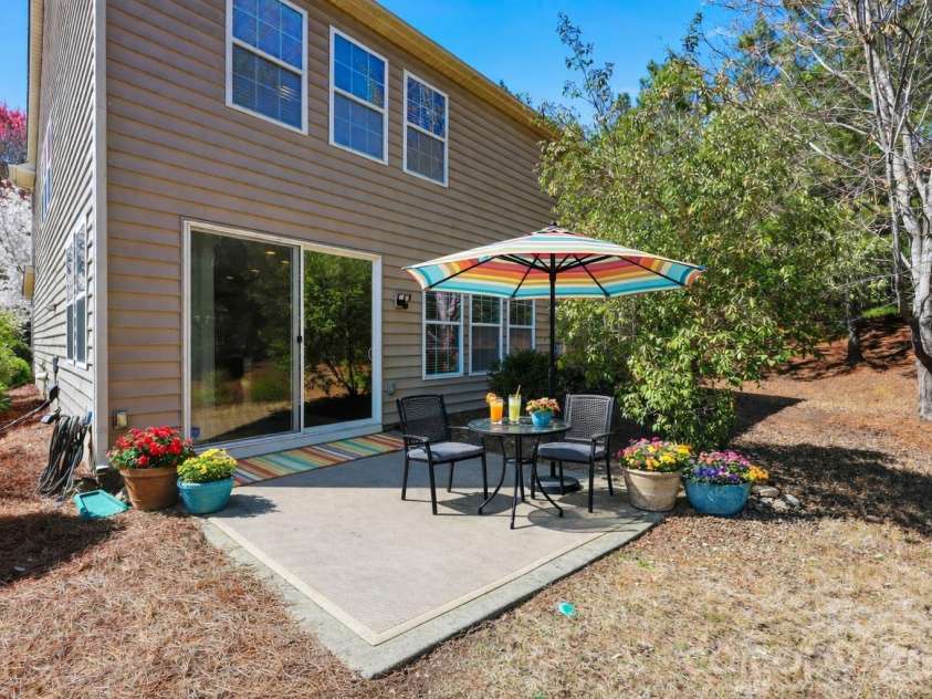 962 Treasure Court, Fort Mill, SC 29708.  MLS# CAR4358707, YatesRealty ID 16948. Virtually staged