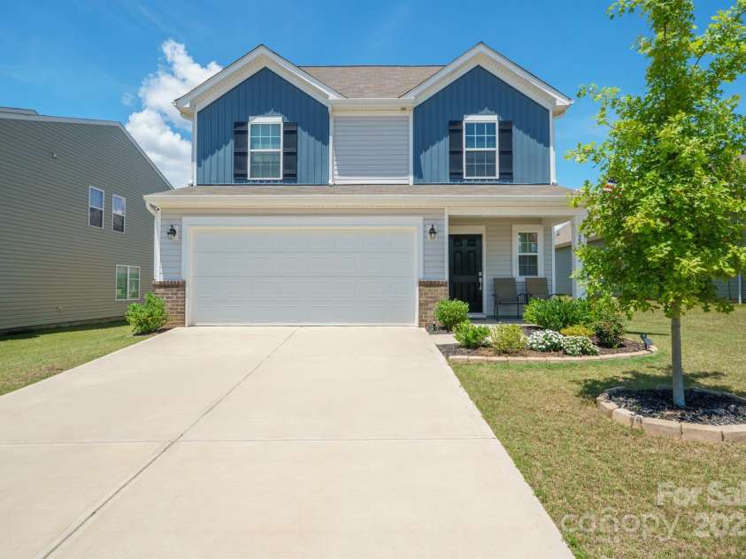 2754 Legacy Ridge Lane, Catawba, NC 28609.  MLS# CAR4283022, YatesRealty ID 16949. 
