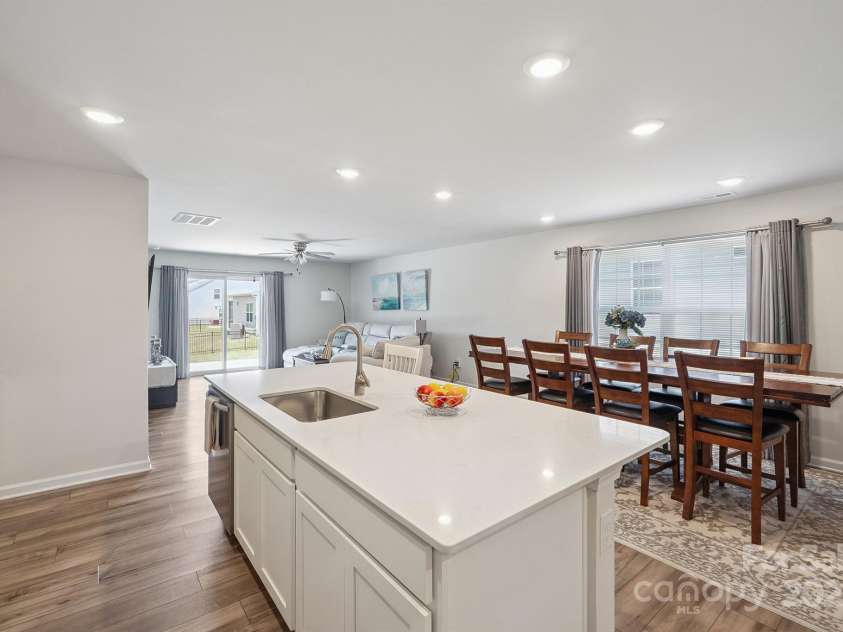 2754 Legacy Ridge Lane, Catawba, NC 28609.  MLS# CAR4283022, YatesRealty ID 16949. 