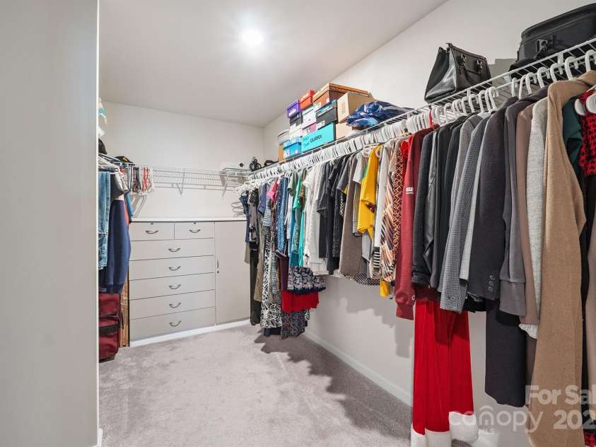 2754 Legacy Ridge Lane, Catawba, NC 28609.  MLS# CAR4283022, YatesRealty ID 16949. 