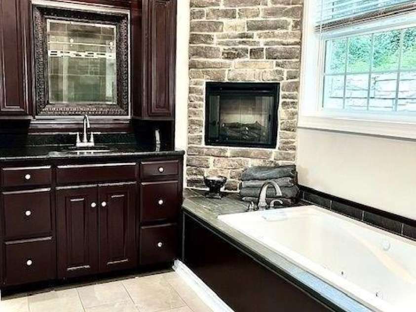 114 Nesting Ridge, Waynesville, NC 28785.  MLS# CAR4306993, YatesRealty ID 1695. 