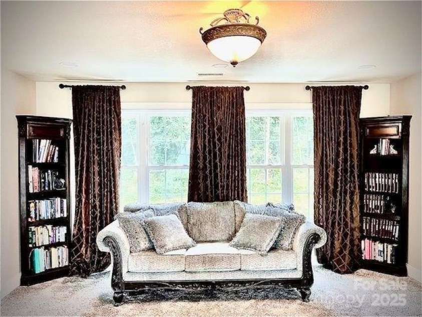 114 Nesting Ridge, Waynesville, NC 28785.  MLS# CAR4306993, YatesRealty ID 1695. 