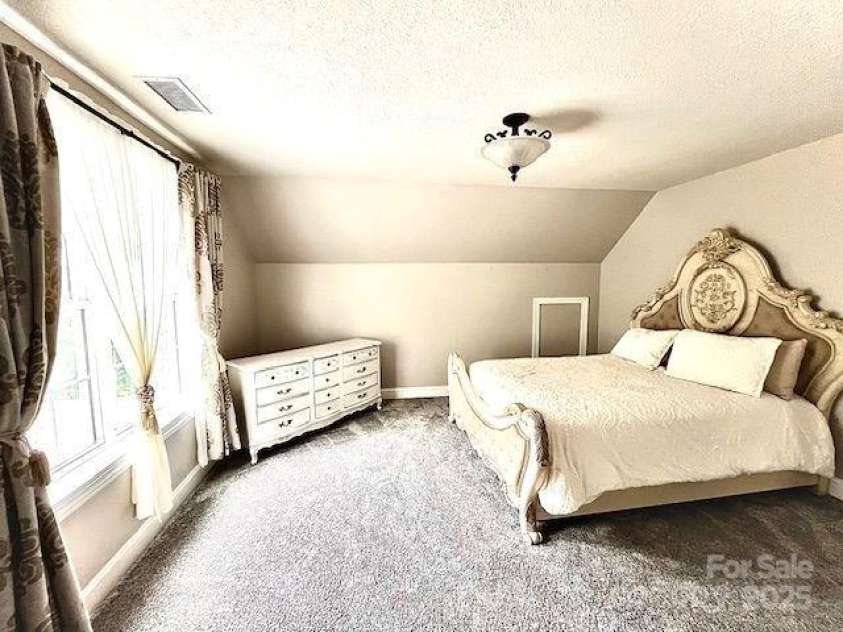 114 Nesting Ridge, Waynesville, NC 28785.  MLS# CAR4306993, YatesRealty ID 1695. 