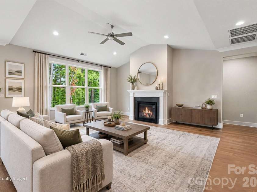 1407 Jack White Drive, Rock Hill, SC 29732.  MLS# CAR4305579, YatesRealty ID 1695. Great Room