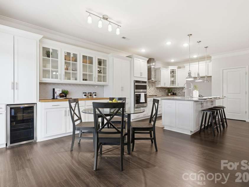 2612 Keady Mill Loop, Kannapolis, NC 28081.  MLS# CAR4318047, YatesRealty ID 16950. Dining Area/ Kitchen