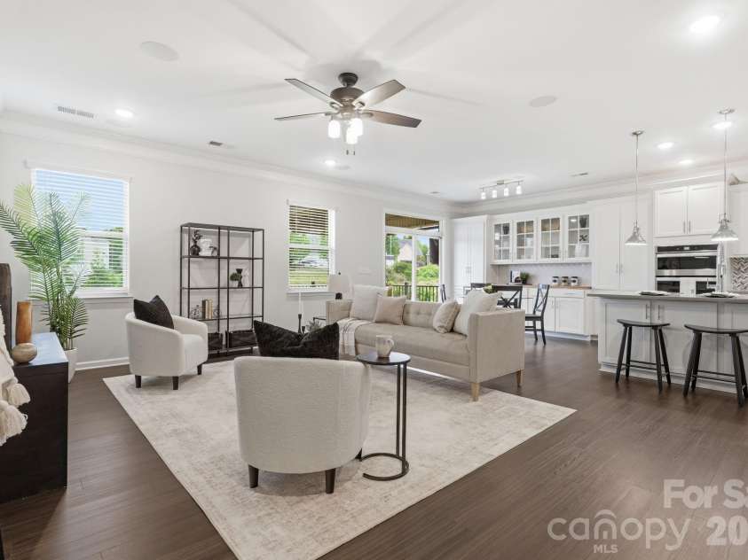 2612 Keady Mill Loop, Kannapolis, NC 28081.  MLS# CAR4318047, YatesRealty ID 16950. Living Room