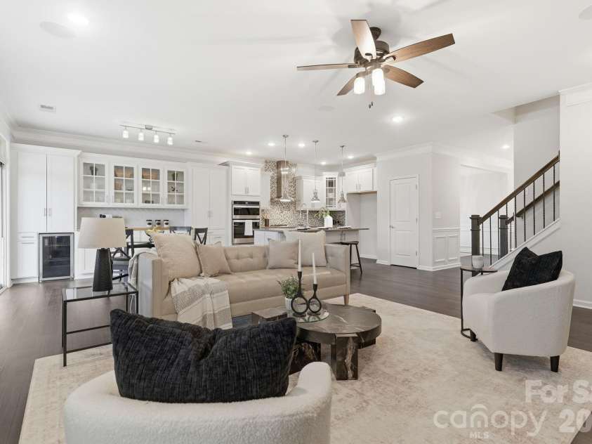 2612 Keady Mill Loop, Kannapolis, NC 28081.  MLS# CAR4318047, YatesRealty ID 16950. Living Room